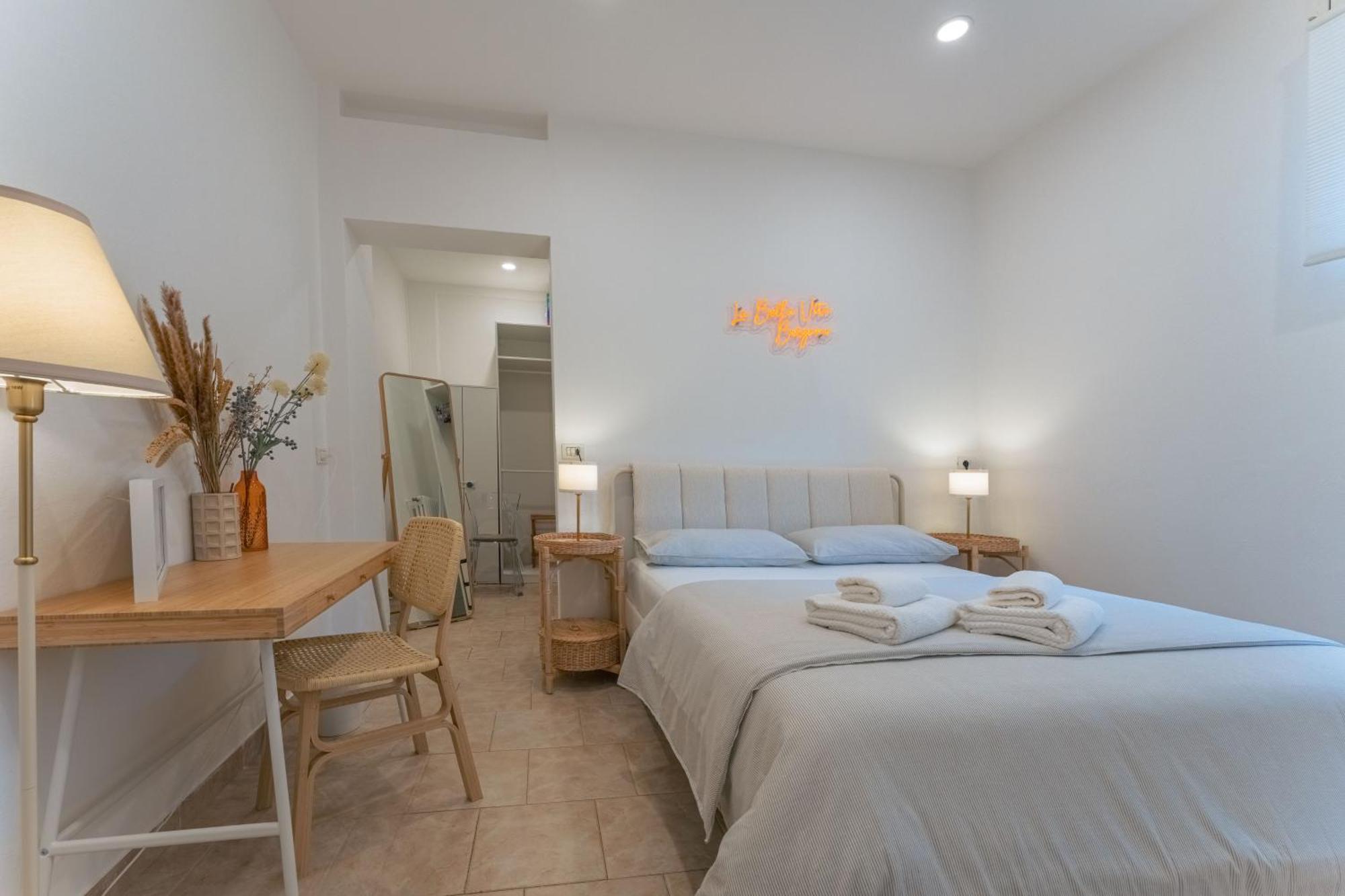 La Bella With Free Private Parking Ferienhaus *